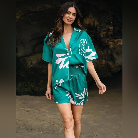 Teal Green floral Short Pants Set - Picture 4 of 6